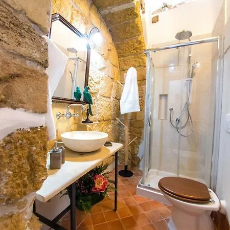 Ortigia Ancient House Apartment Syracuse