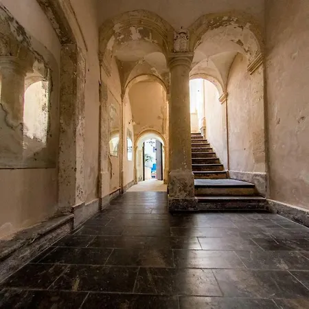 Ortigia Ancient House *